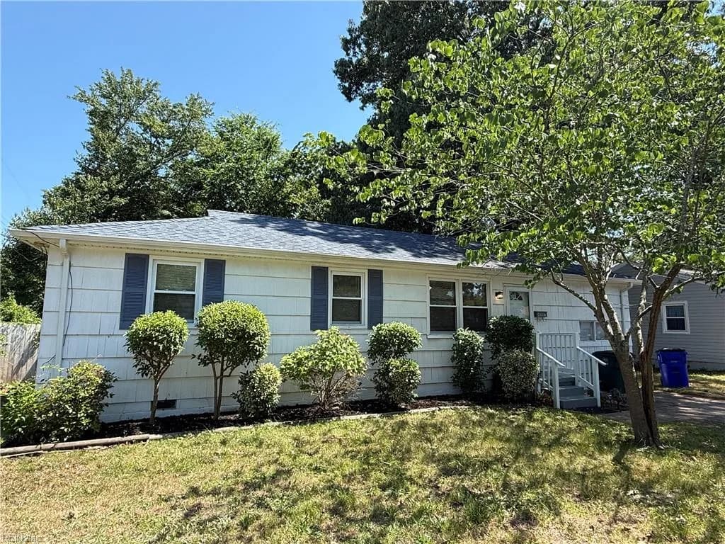 4567 Dora CIR, NORFOLK VA 23513 - Photo 2
