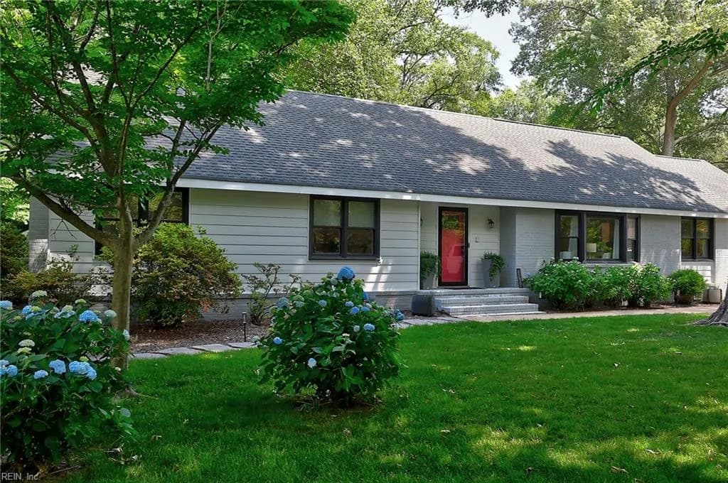 2564 Entrada DR, VIRGINIABEACH VA 23456 - Photo 4