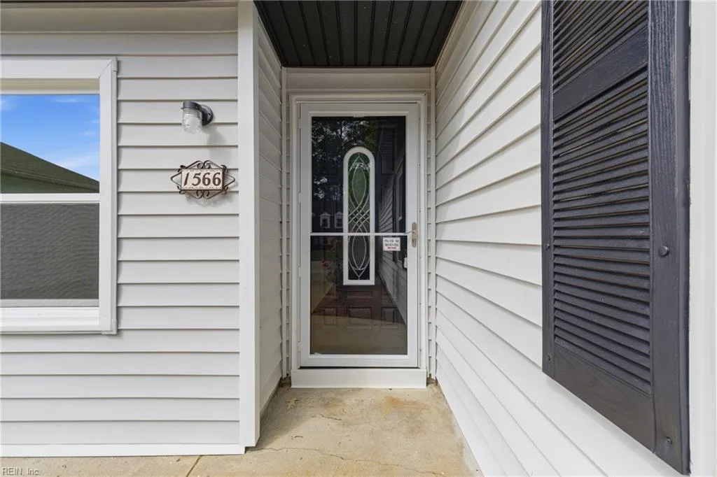 1566 Hummingbird LN, VIRGINIABEACH VA 23454 - Photo 5