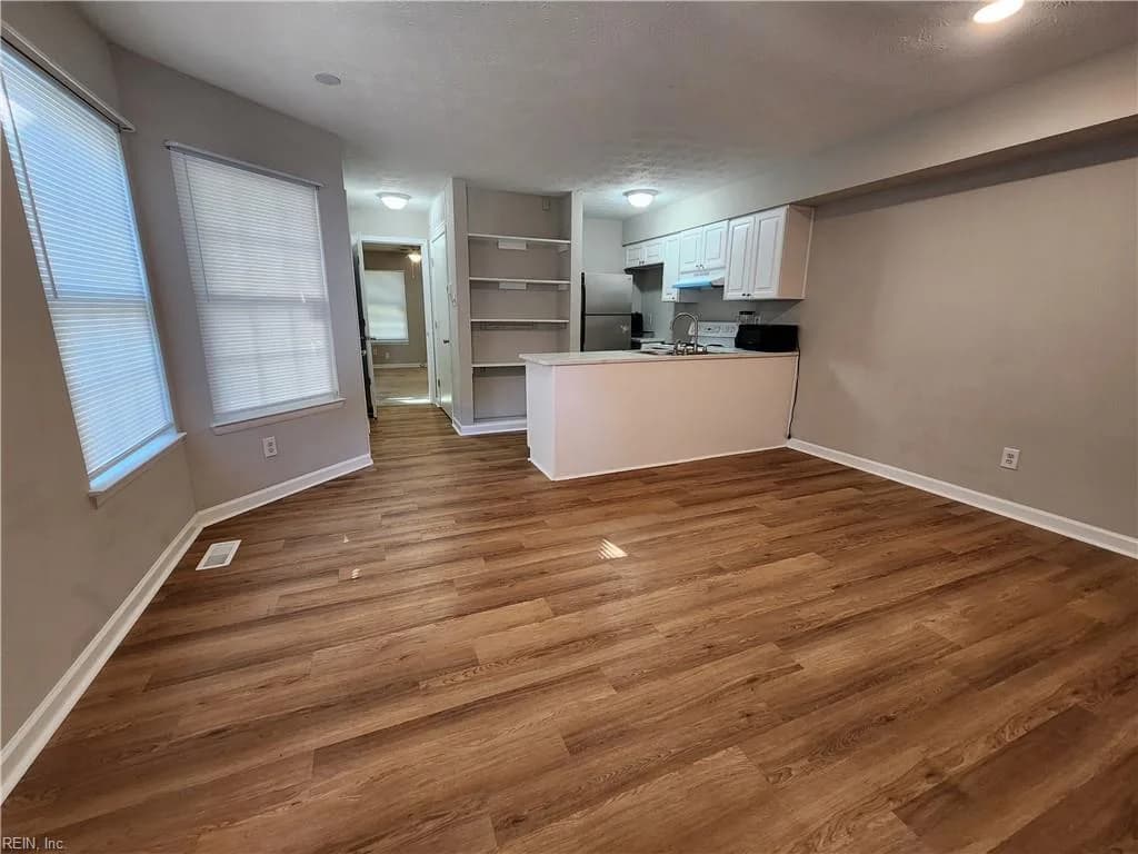 431 Lester RD #8, NEWPORTNEWS VA 23601 - Photo 3