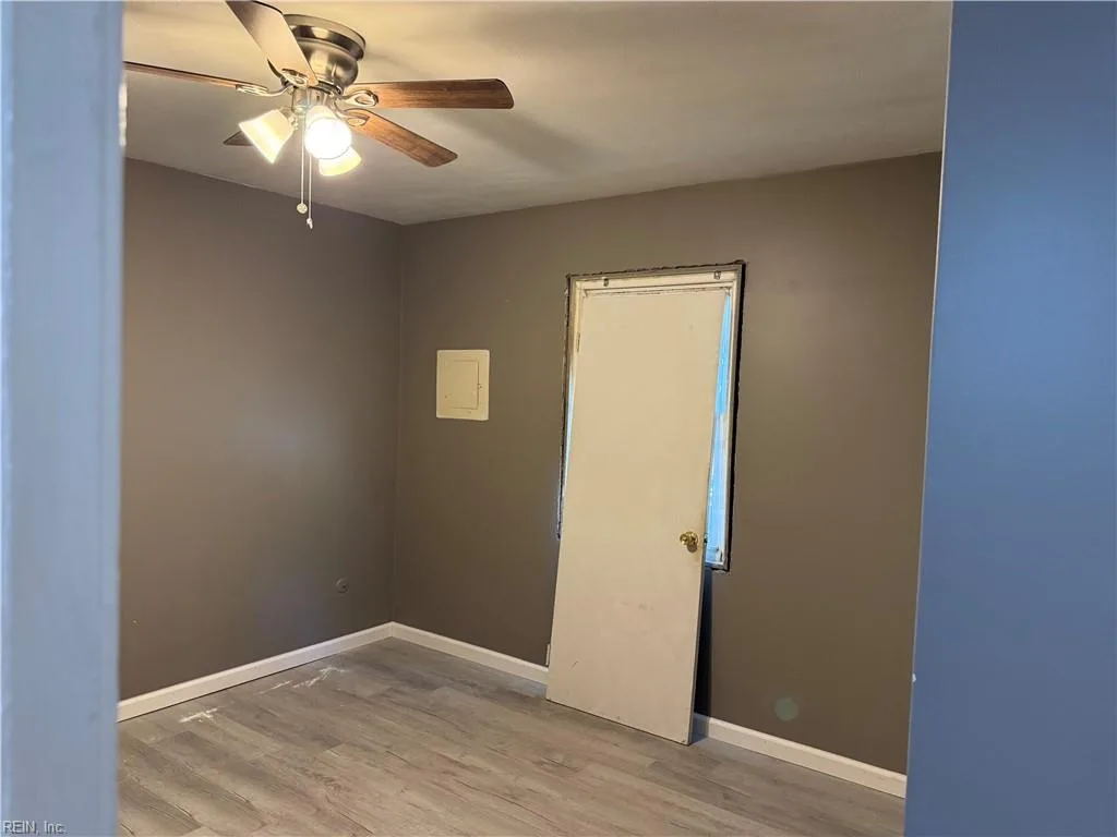 1712 Bainbridge BLVD #4, CHESAPEAKE VA 23324 - Photo 4