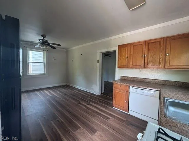 403 Craig ST, NORFOLK VA 23523 - Photo 5