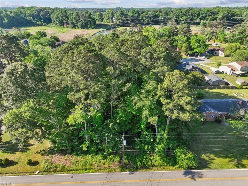 502 Showalter RD, YORKTOWN VA 23692 - Photo 5