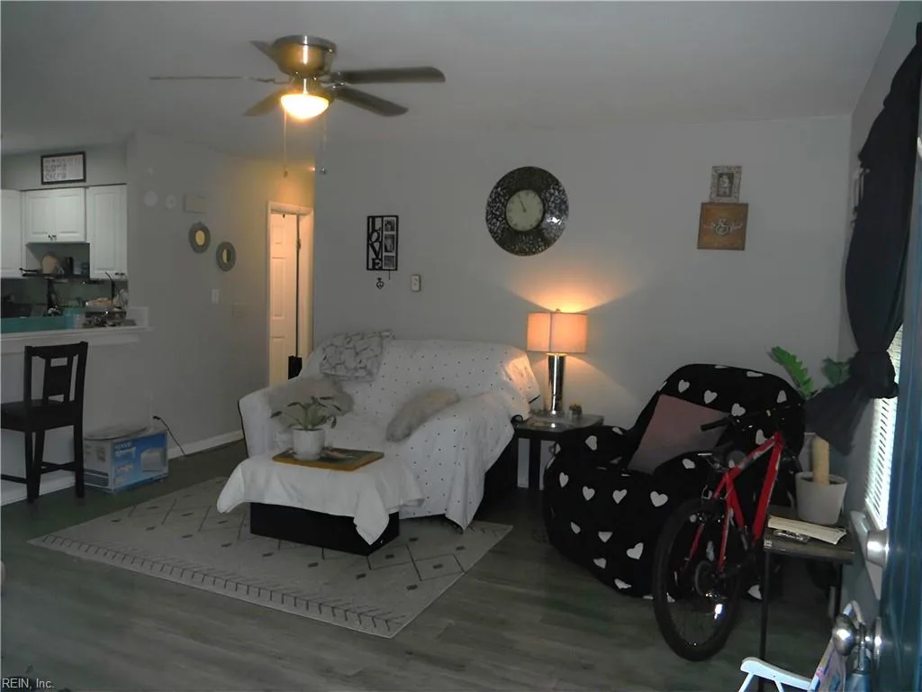 1147 Modoc AVE, NORFOLK VA 23503 - Photo 3