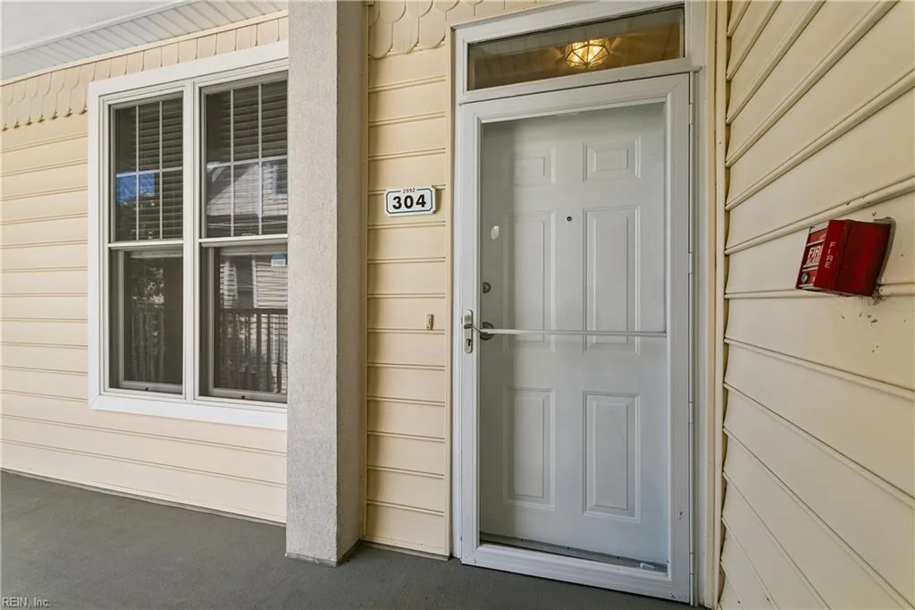 2992 Shore DR #304, VIRGINIABEACH VA 23451 - Photo 3