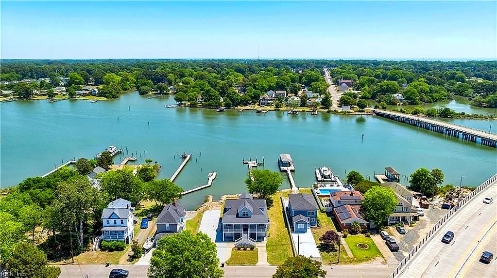 544 River ST, Hampton — 4 bed Residential, 2,741 sqft