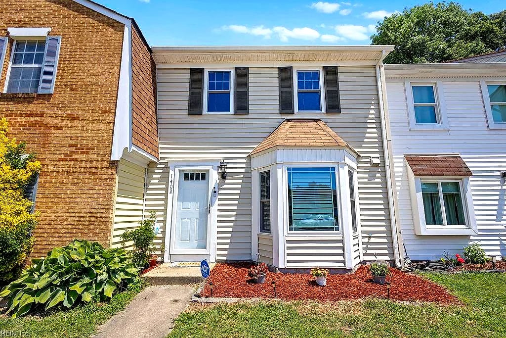 1402 Doe CT, Virginia Beach — 3 bed Residential, 1,381 sqft