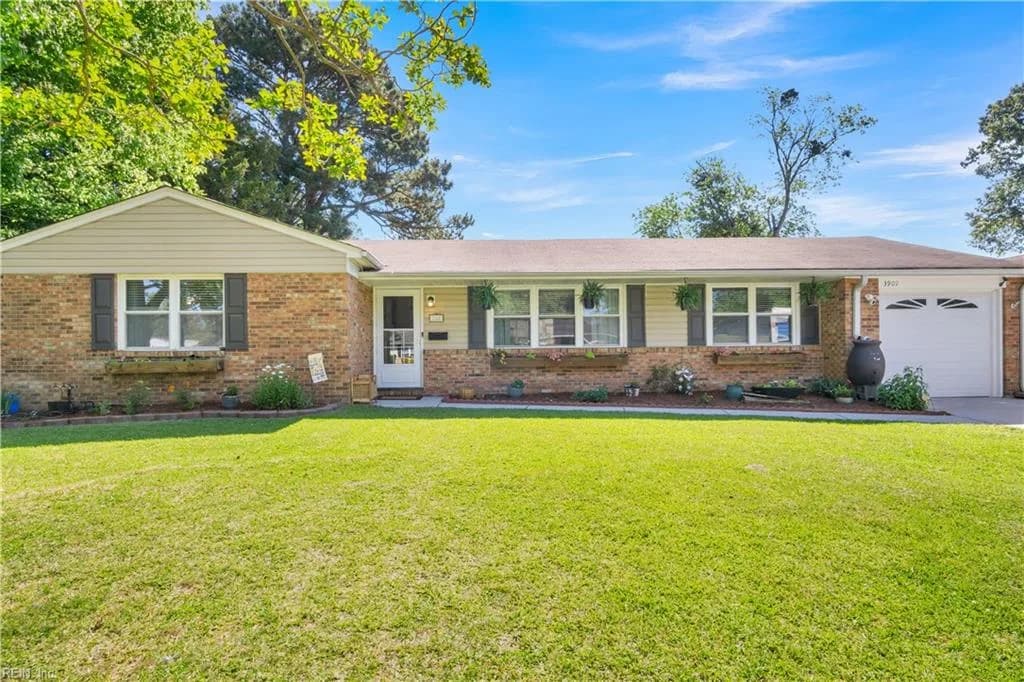 3909 Windsor Woods BLVD, VIRGINIABEACH VA 23452 - Main photo