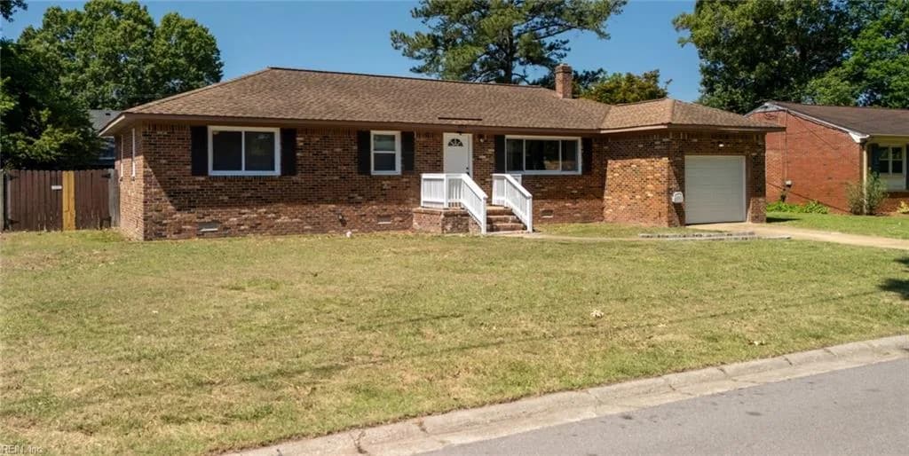 207 McCosh DR, CHESAPEAKE VA 23320 - Photo 3