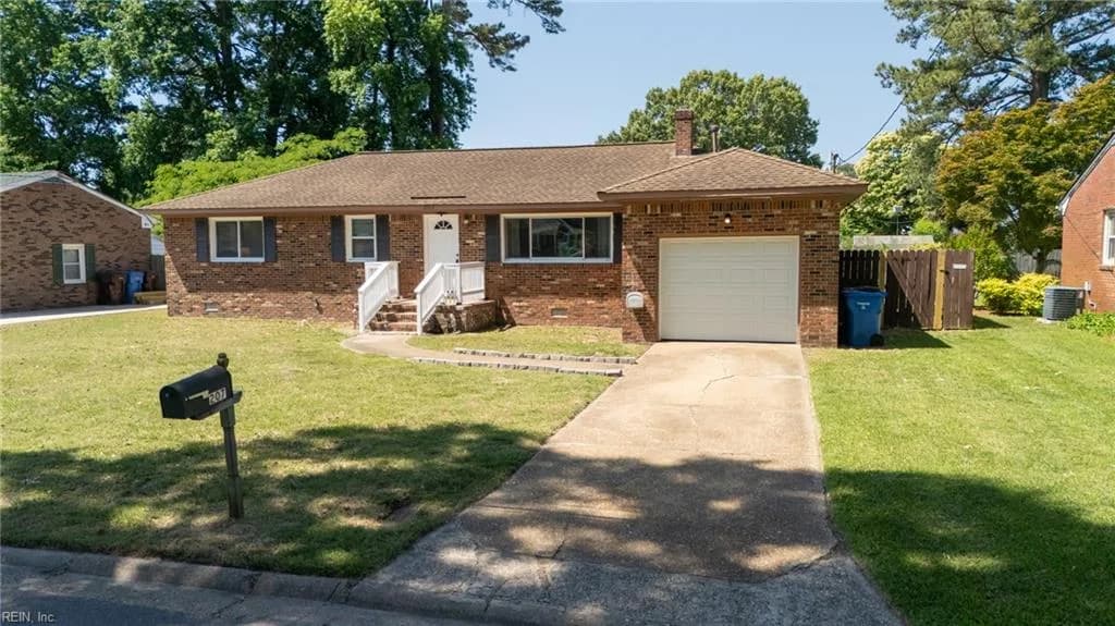 207 McCosh DR, CHESAPEAKE VA 23320 - Photo 4