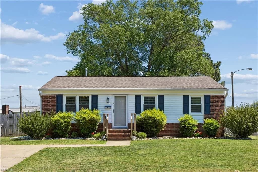 2 Pavilion PL, HAMPTON VA 23664 - Photo 2