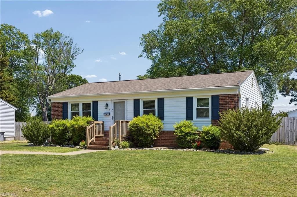 2 Pavilion PL, HAMPTON VA 23664 - Photo 3