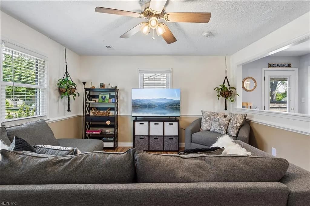 2 Pavilion PL, HAMPTON VA 23664 - Photo 4