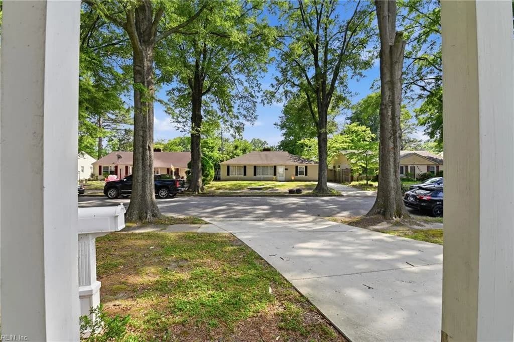 3560 Riverside DR, NORFOLK VA 23502 - Photo 5