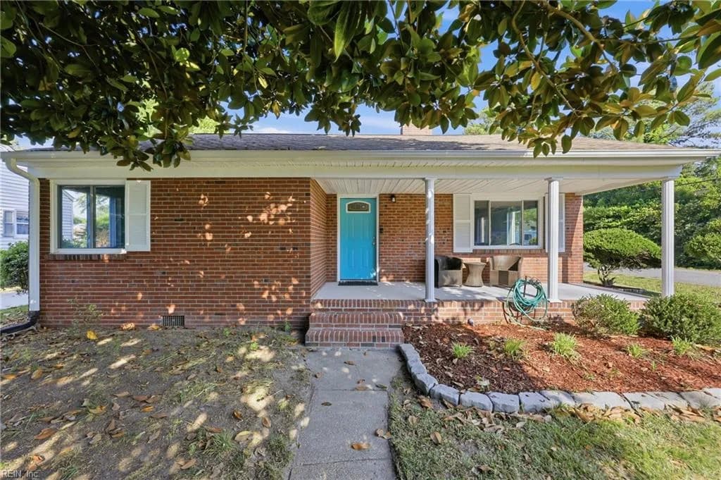 1324 Hawthorne DR, CHESAPEAKE VA 23325 - Photo 3