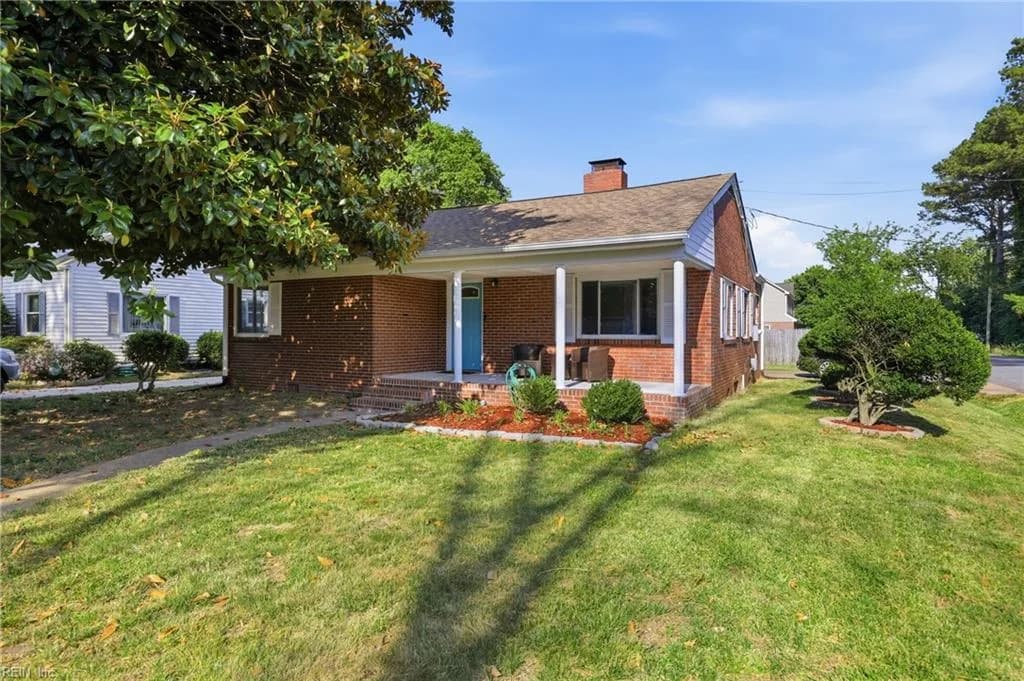 1324 Hawthorne DR, CHESAPEAKE VA 23325 - Photo 5