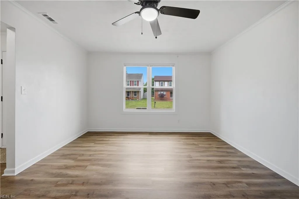 936 Thompson WAY, VIRGINIABEACH VA 23464 - Photo 4