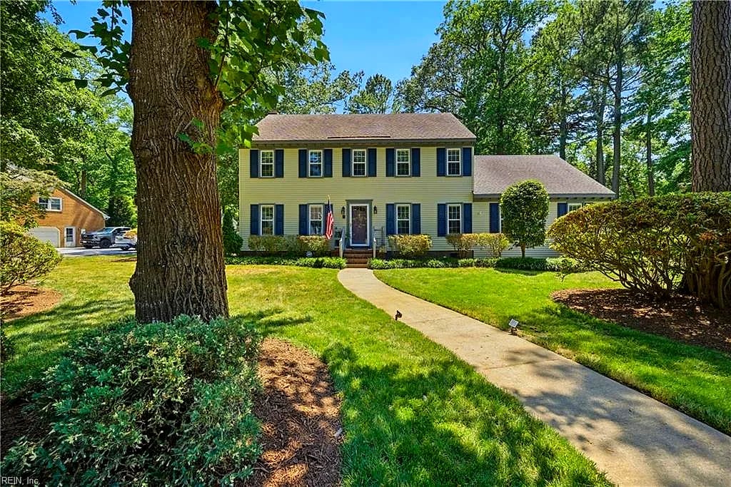 3333 Middle Plantation QUAY, Virginia Beach — 5 bed Residential, 2,628 sqft