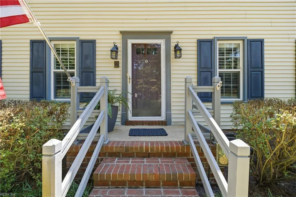 3333 Middle Plantation QUAY, VIRGINIABEACH VA 23452 - Photo 5