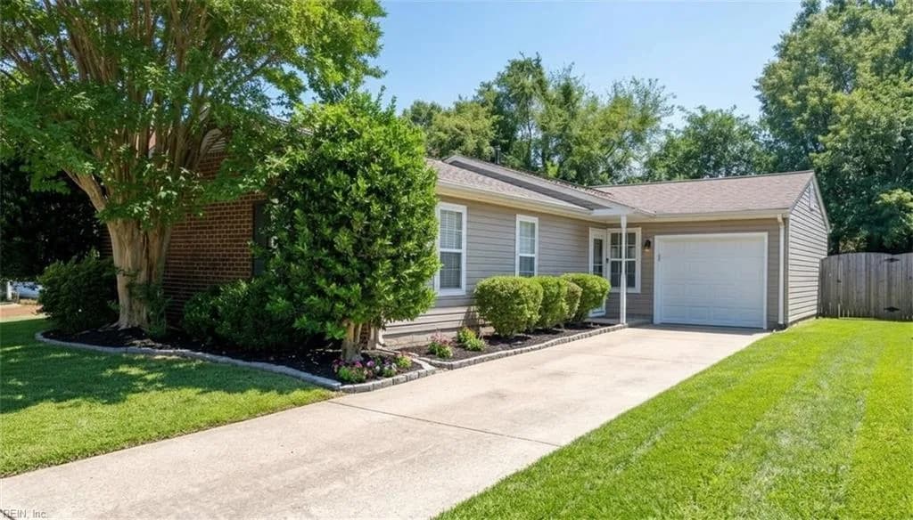 1119 Kings Mill CT, CHESAPEAKE VA 23320 - Main photo