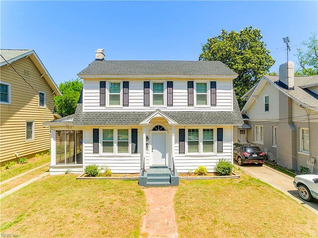 323 64th ST, NEWPORT NEWS VA 23607 - Main photo