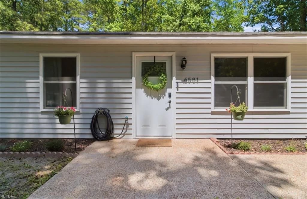 6581 Pine Haven CIR, GLOUCESTER VA 23061 - Photo 4