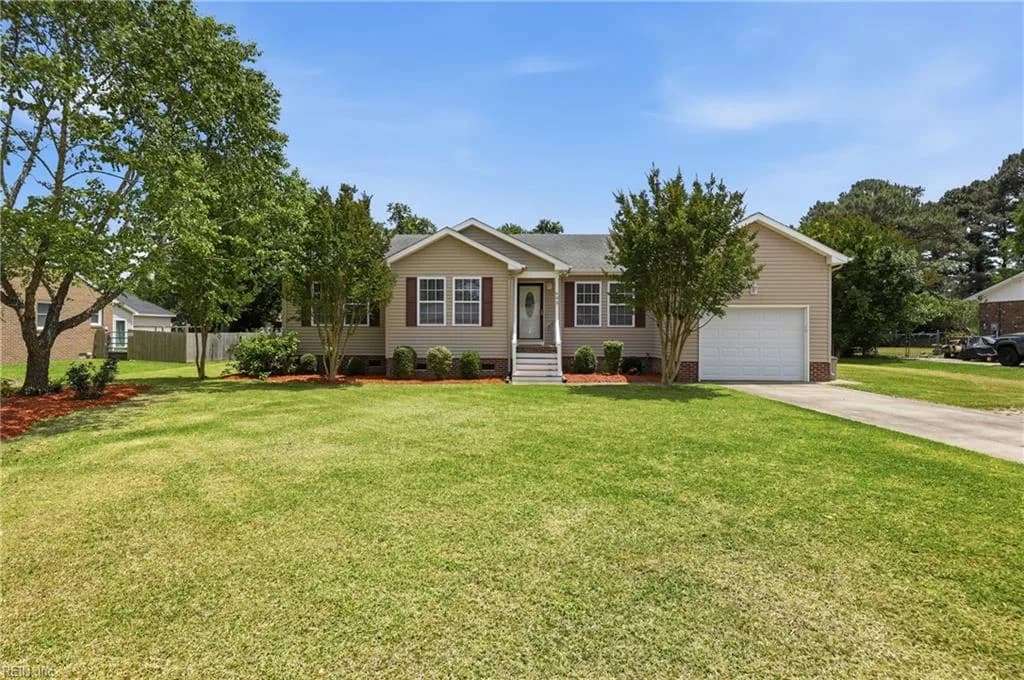 602 Forest Park RD, ELIZABETHCITY NC 27909 - Photo 2