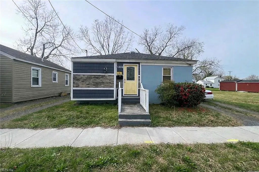 655 3rd AVE, SUFFOLK VA 23434