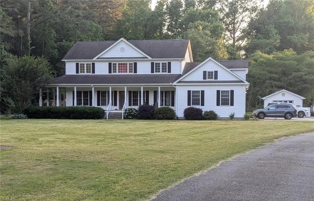 916 W Saint Brides RD #W, CHESAPEAKE VA 23322 - Photo 2
