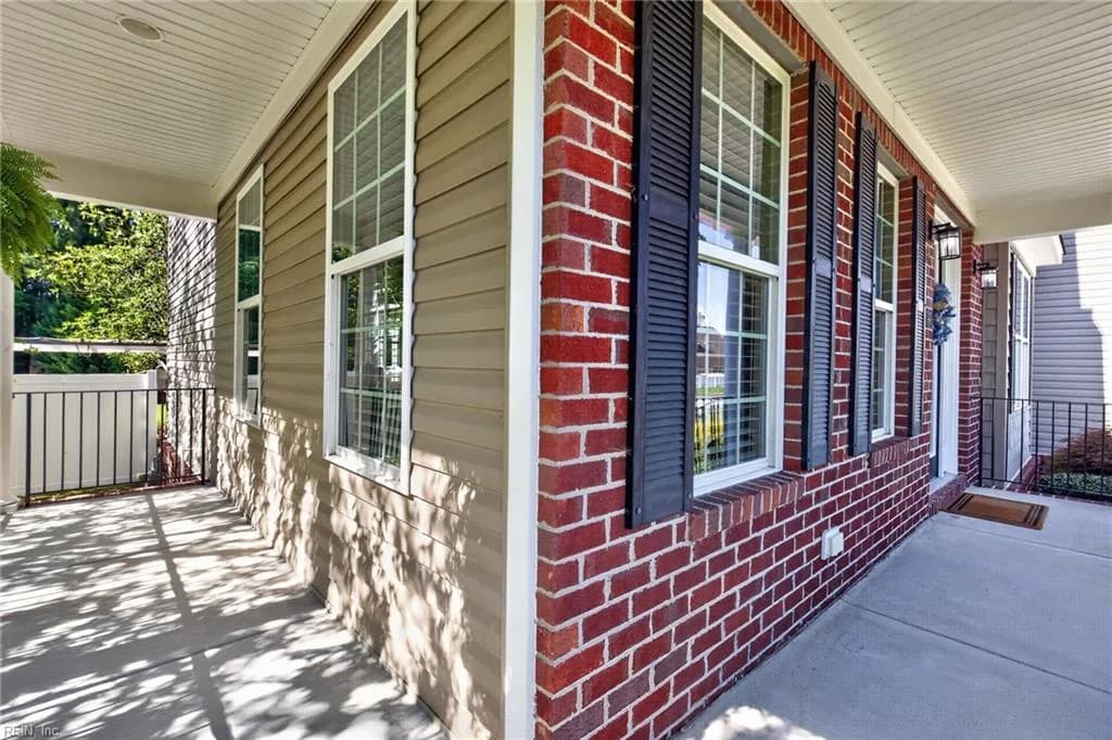 852 Dawson CIR, CHESAPEAKE VA 23322 - Photo 3