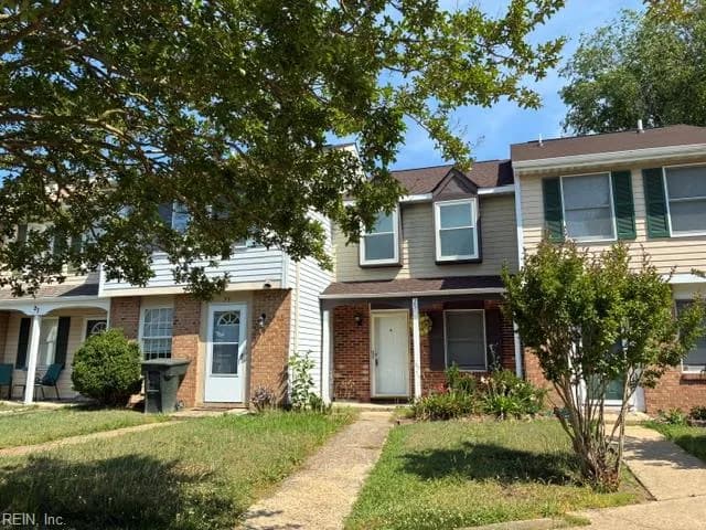 25 Christine CT, HAMPTON VA 23666 - Photo 5