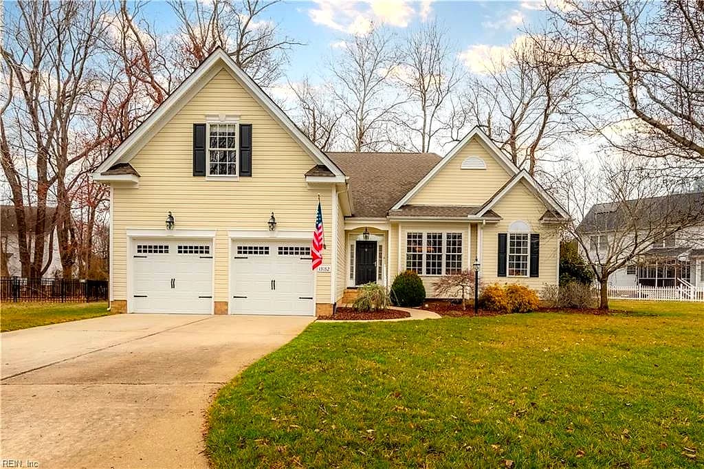 13152 Fox Chase CT, CARROLLTON VA 23314 - Main photo