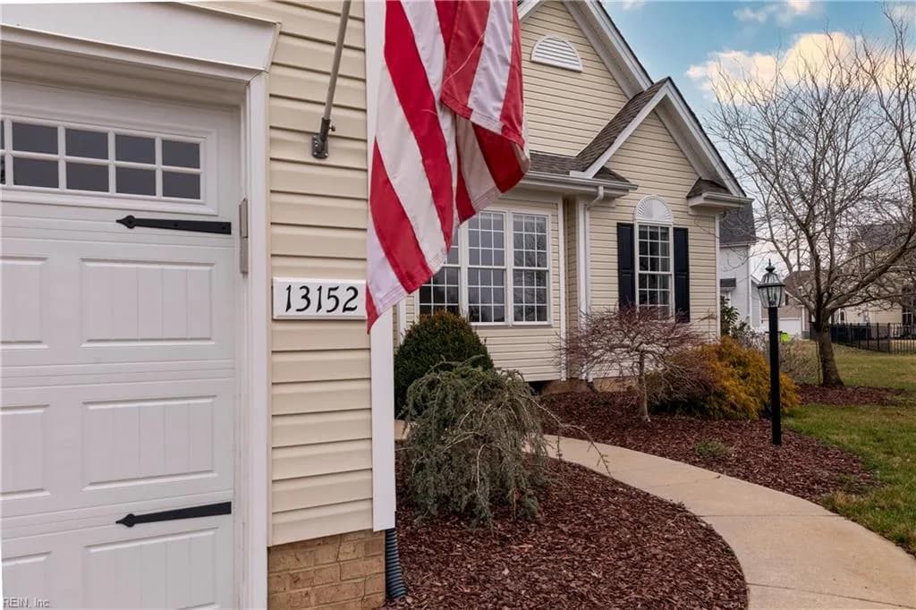 13152 Fox Chase CT, CARROLLTON VA 23314 - Photo 4