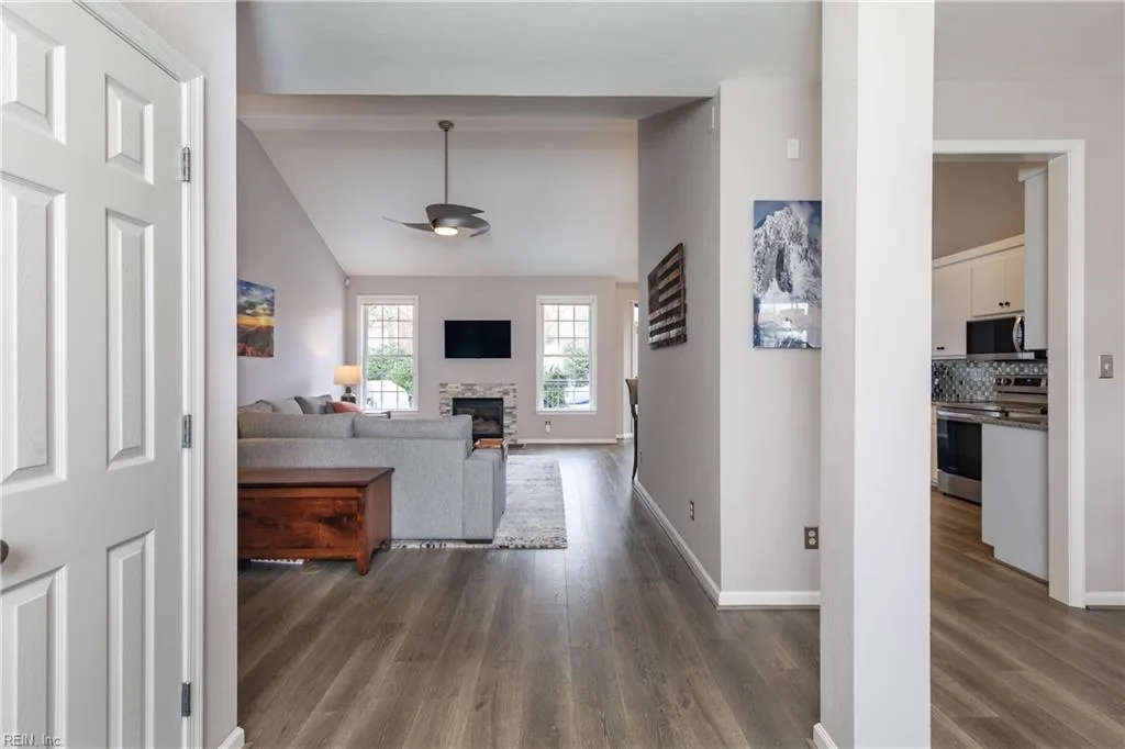 13152 Fox Chase CT, CARROLLTON VA 23314 - Photo 5