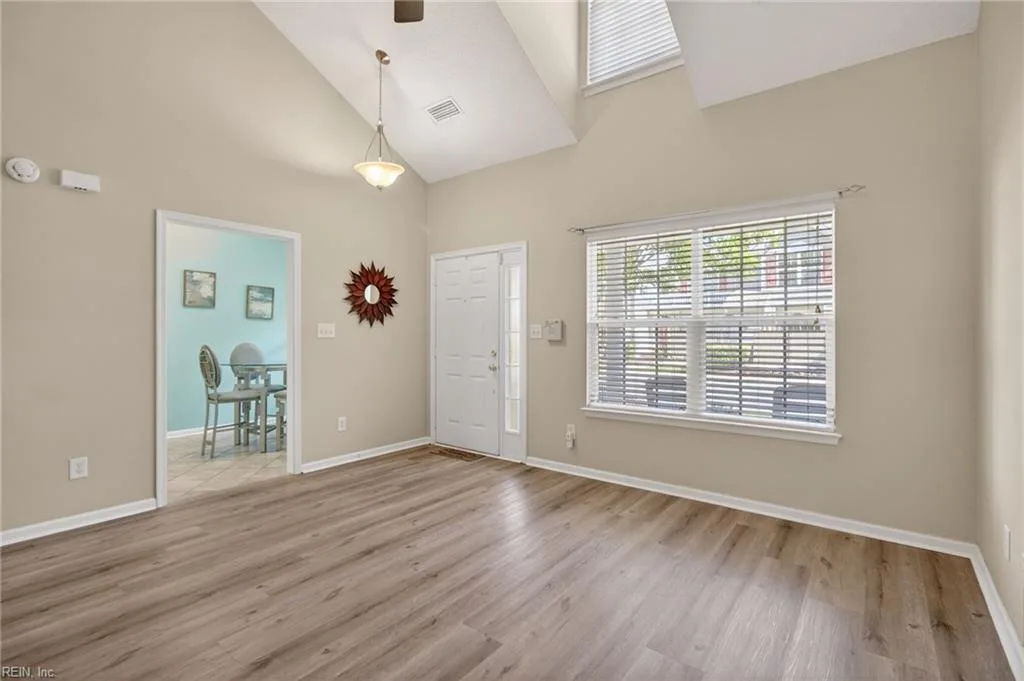 2803 Waters Edge LN, SUFFOLK VA 23435 - Photo 5