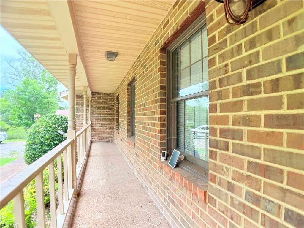 172B Hunts Neck RD, POQUOSON VA 23662 - Photo 4