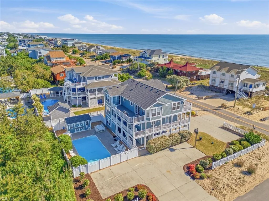 3033 Sandfiddler RD, VIRGINIABEACH VA 23456