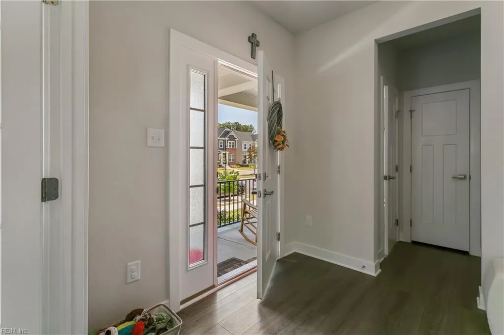 115 Legacy BLVD, POQUOSON VA 23662 - Photo 5