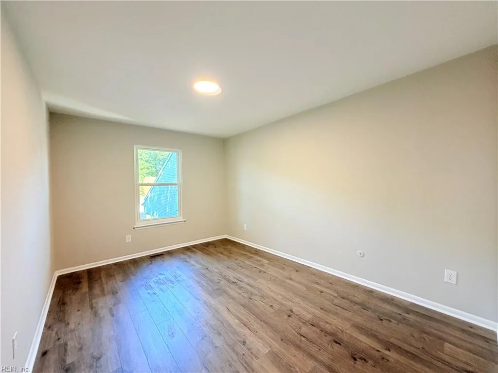 3864 Danville CT, VIRGINIABEACH VA 23453 - Photo 3
