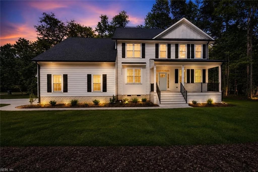 940 Dare RD, YORKTOWN VA 23692 - Main photo