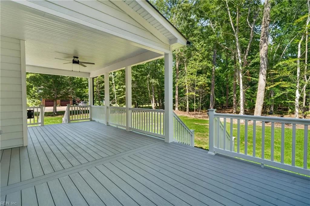 940 Dare RD, YORKTOWN VA 23692 - Photo 3