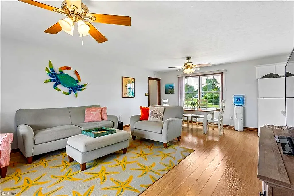 481 Jackson DR, Deltaville — 3 bed Residential, 1,714 sqft