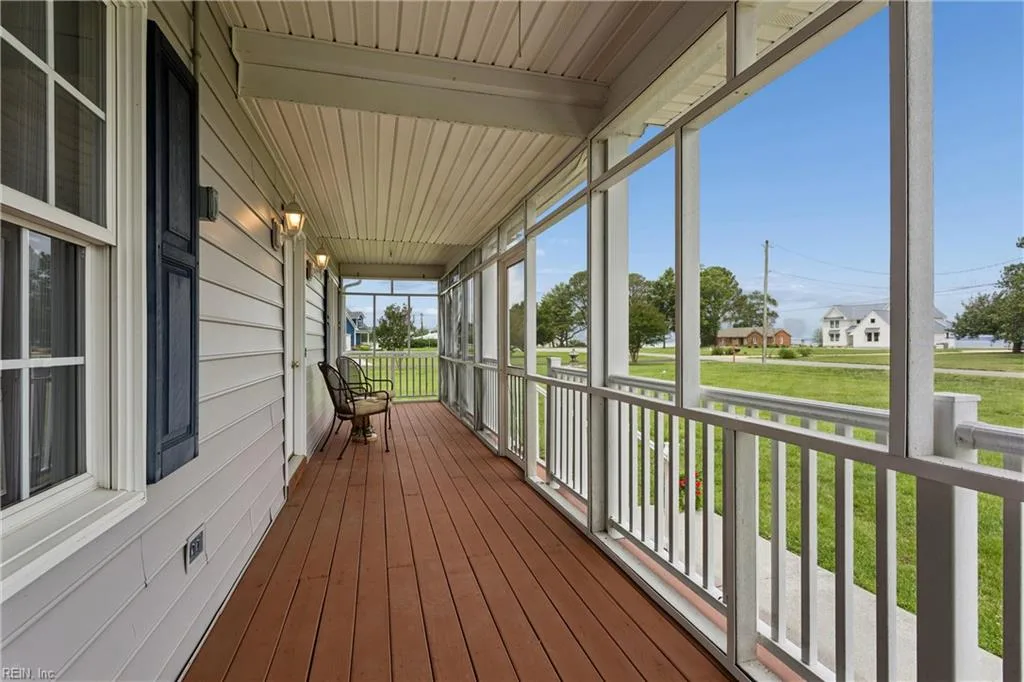 481 Jackson DR, DELTAVILLE VA 23043 - Photo 3