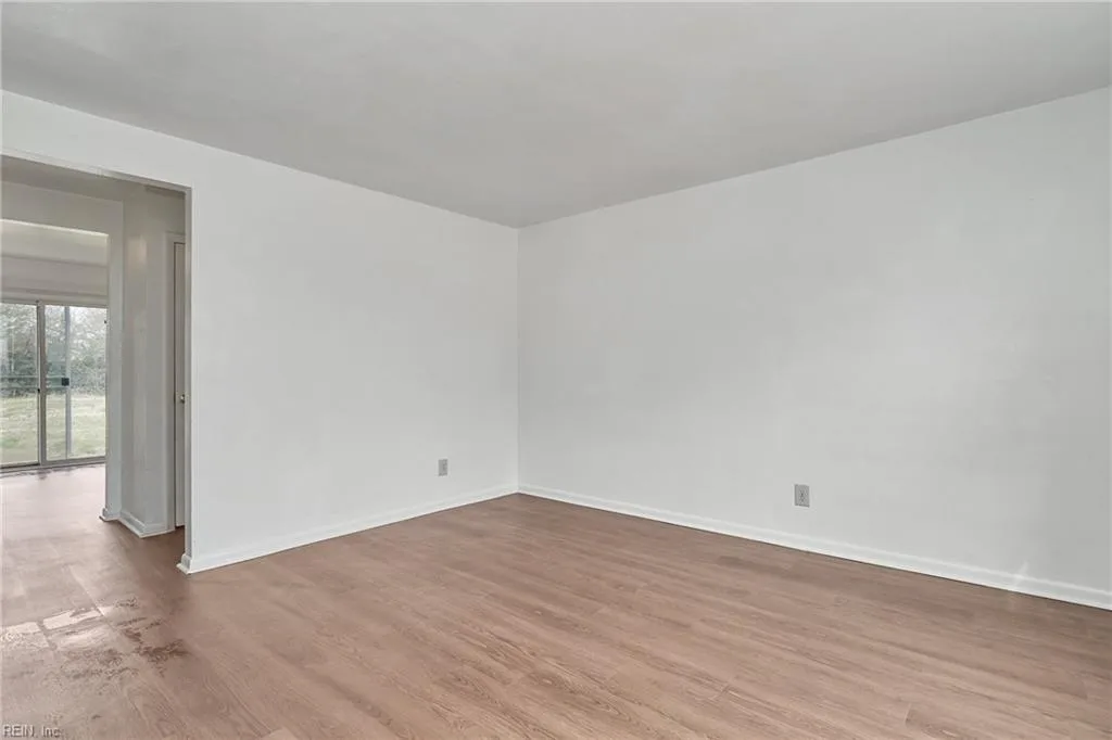 2756 Peach ST, PORTSMOUTH VA 23704 - Photo 5