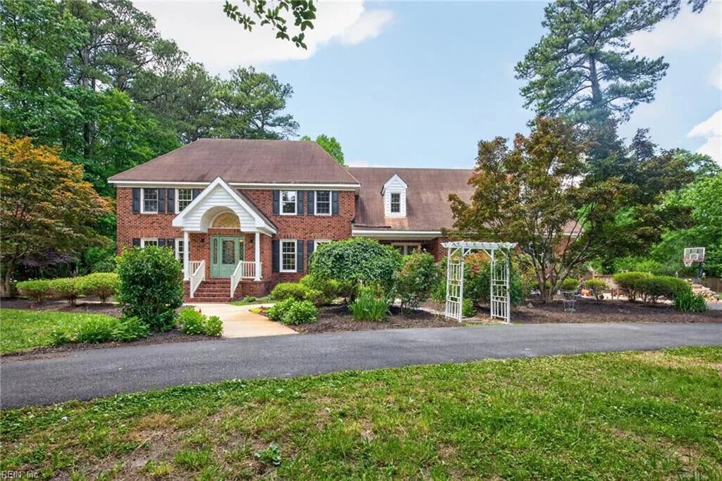 2408 Johnstown RD, Chesapeake — 5 bed Residential, 3,911 sqft