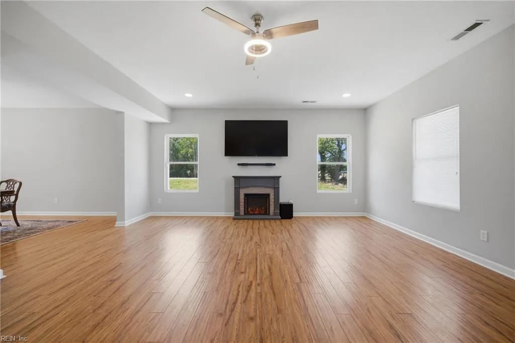 3320 Nansemond PW, SUFFOLK VA 23434 - Photo 5
