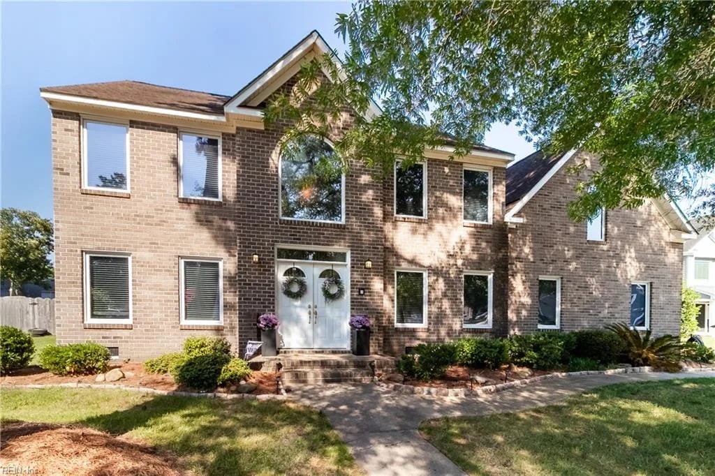 705 Timmons CT, Chesapeake — 4 bed Residential, 3,011 sqft
