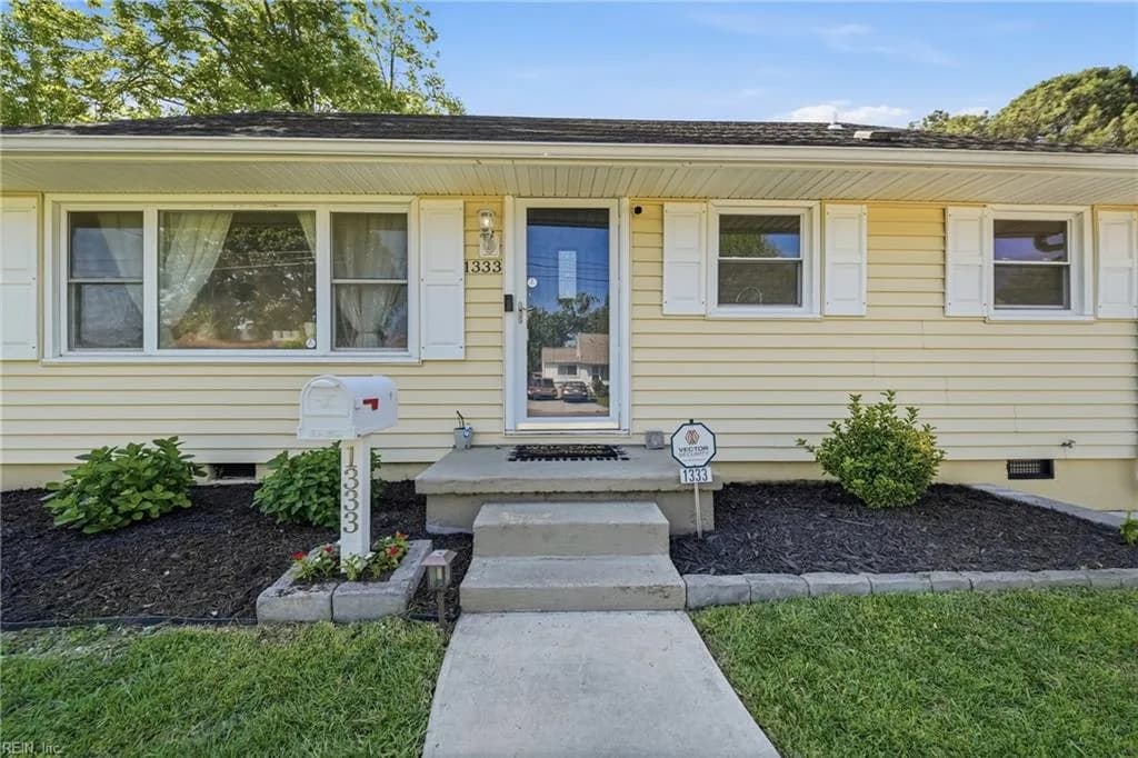 1333 Gabriel DR, NORFOLK VA 23502 - Photo 5