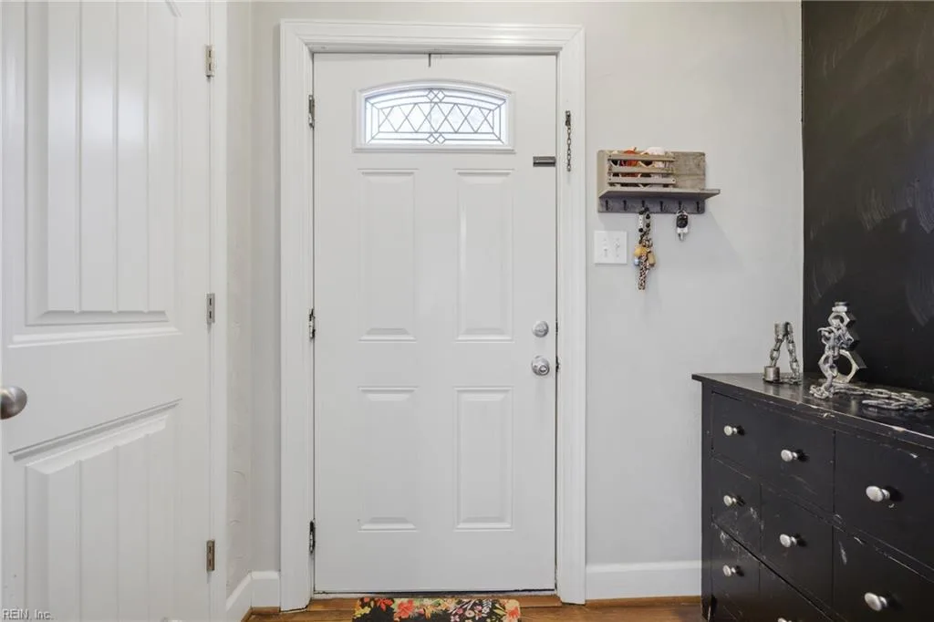 4308 Winchester DR, PORTSMOUTH VA 23707 - Photo 5