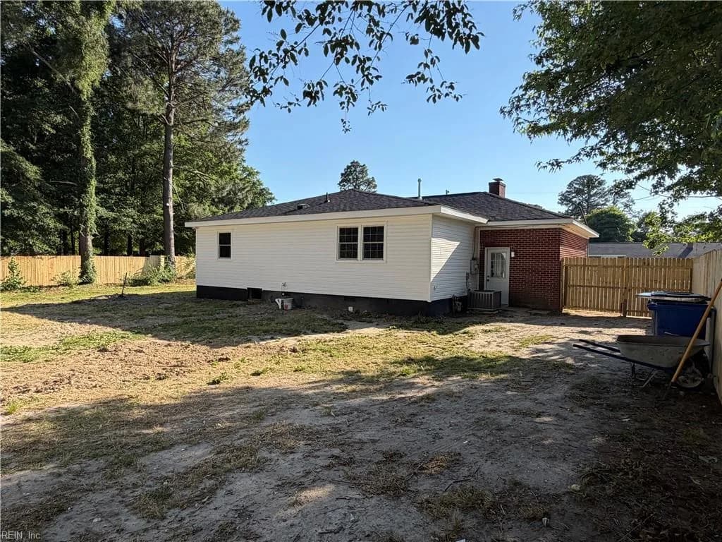 421 Morrison AVE, NEWPORTNEWS VA 23601 - Photo 3